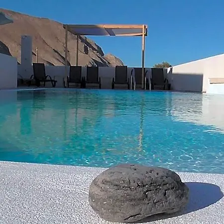 Daylight 3* Santorini Island